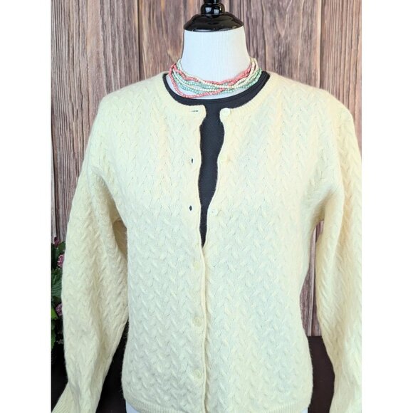 Vintage 70s Womens Cable Knit Crew Neck Cardigan Lambs Wool Angora Luxe Sweater - Picture 3 of 9